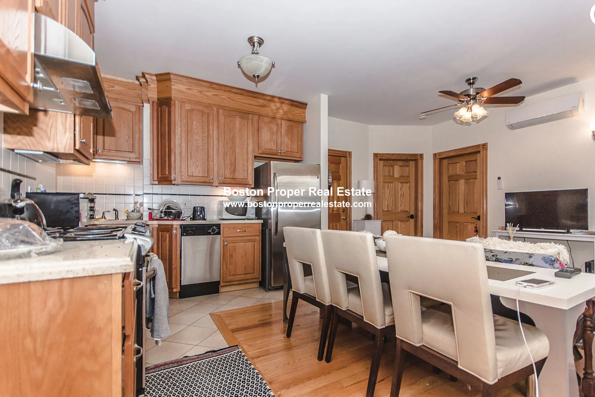 60 Phillips St, Beacon Hill