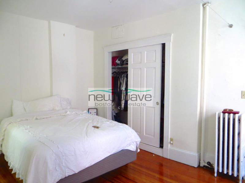 41 Joy St, Beacon Hill