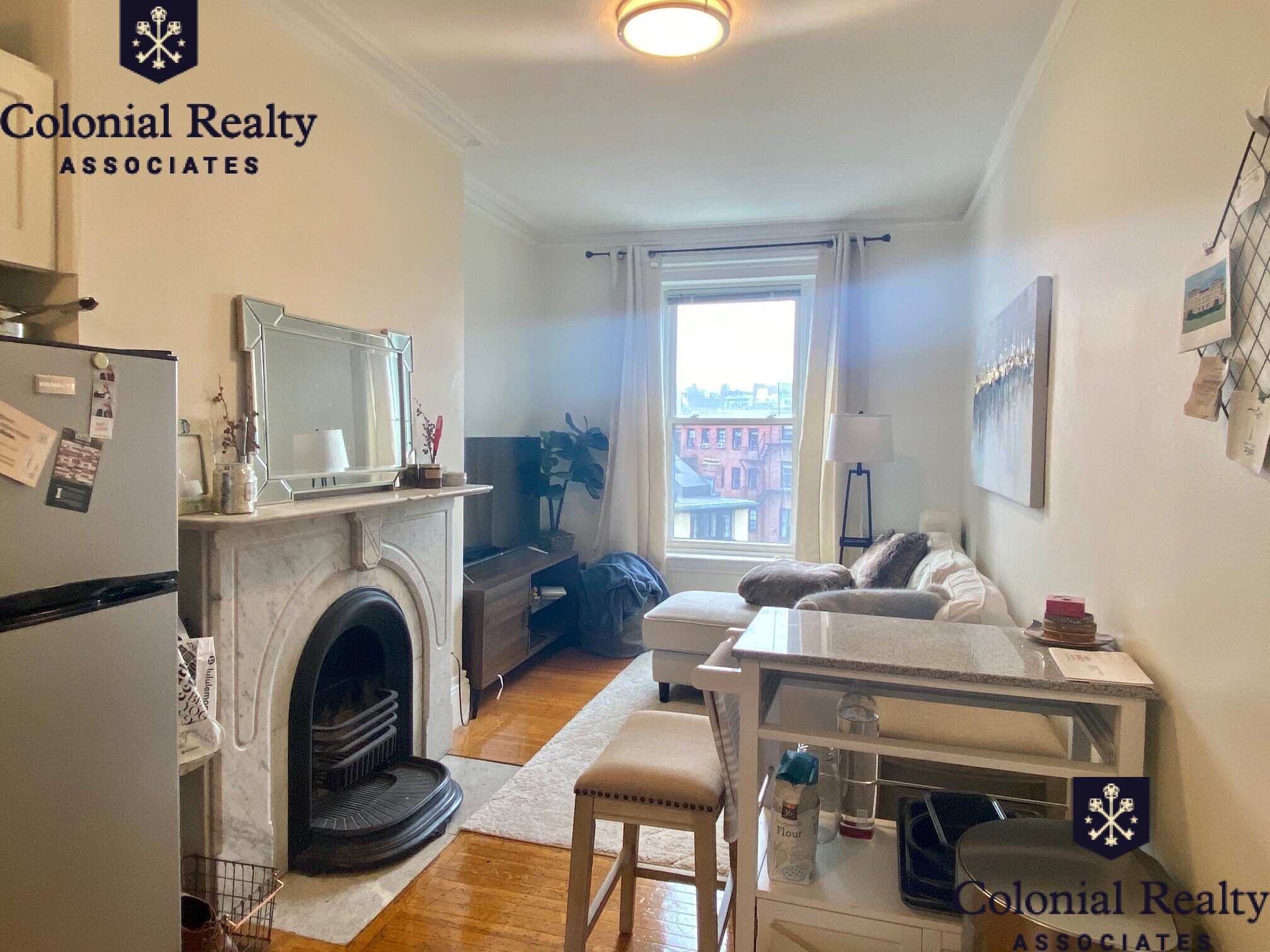 86 Charles St, Beacon Hill