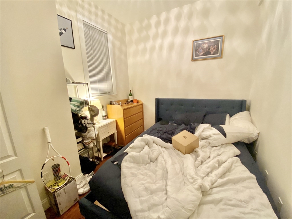 155 Salem St, North End