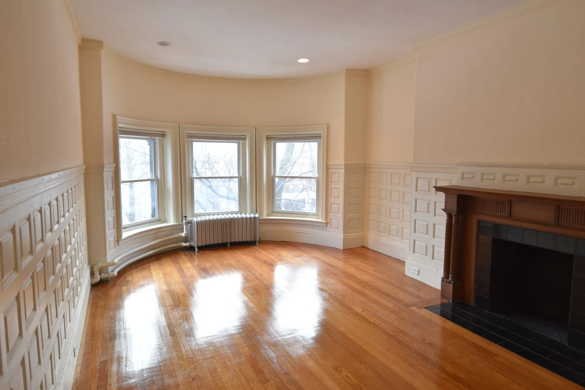 379 Commonwealth Ave, Back Bay