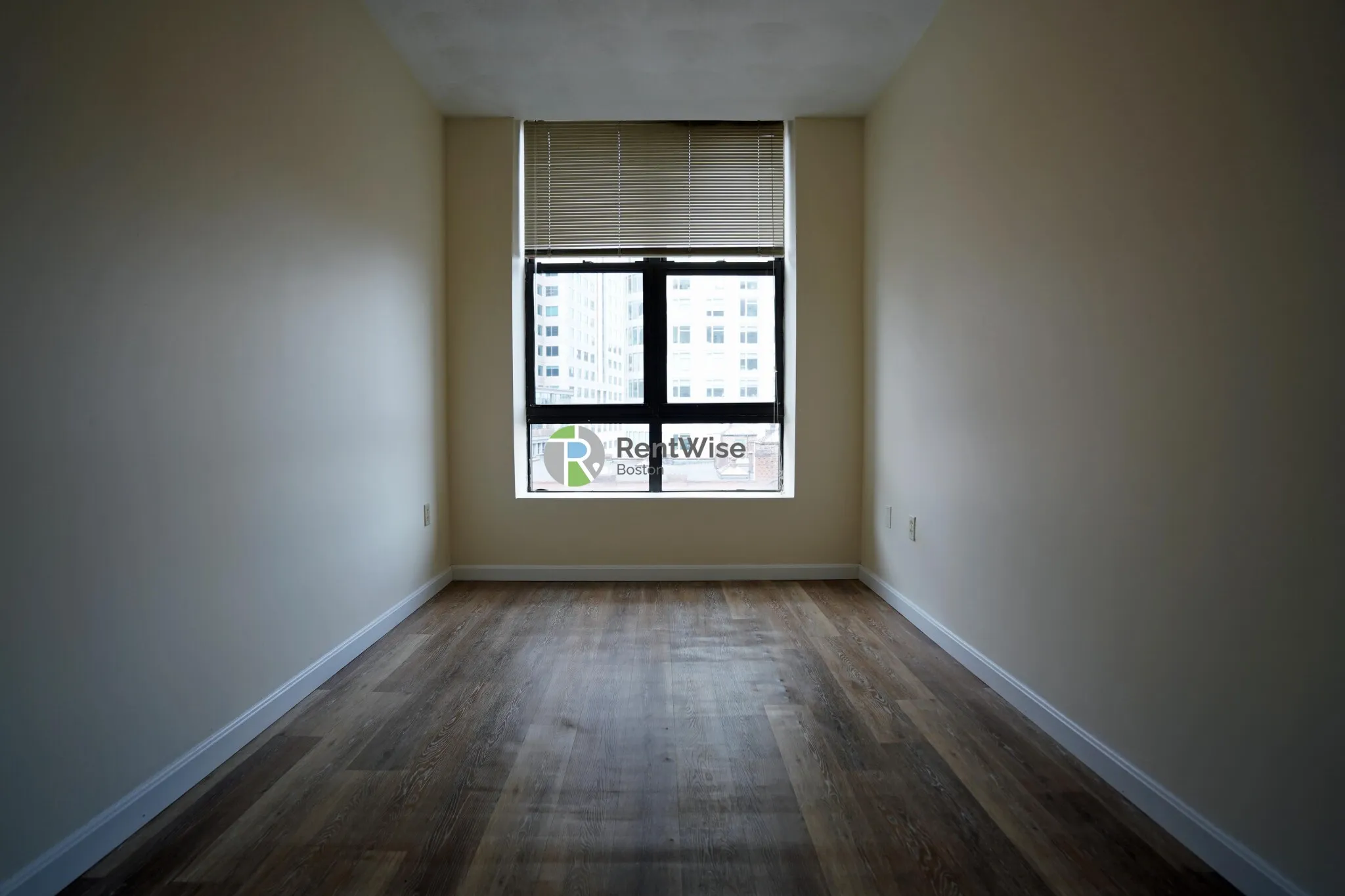 81 Essex St, Chinatown