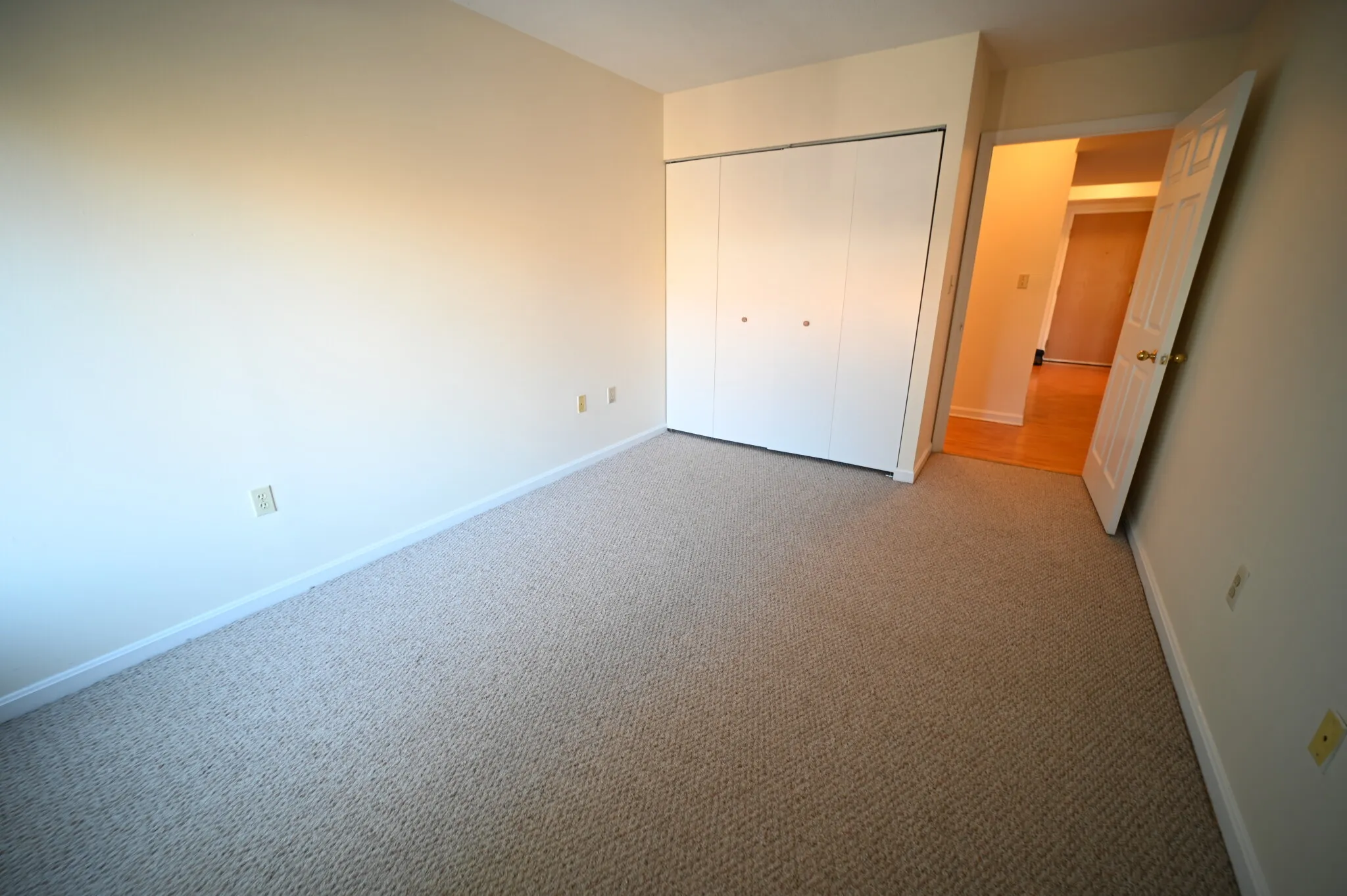 345 Franklin St, Riverside