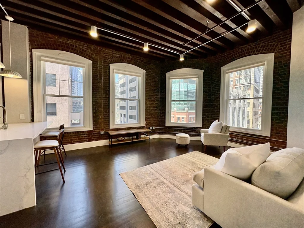 281 Franklin St, Boston Downtown