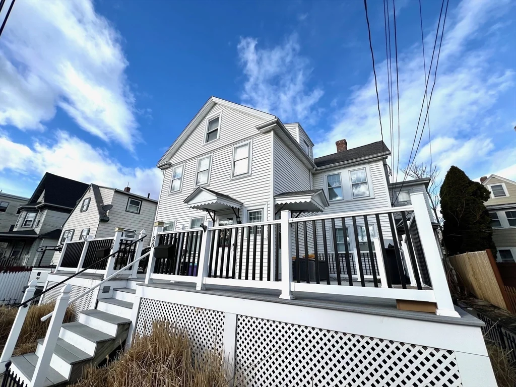 20 Beacon St, Winthrop