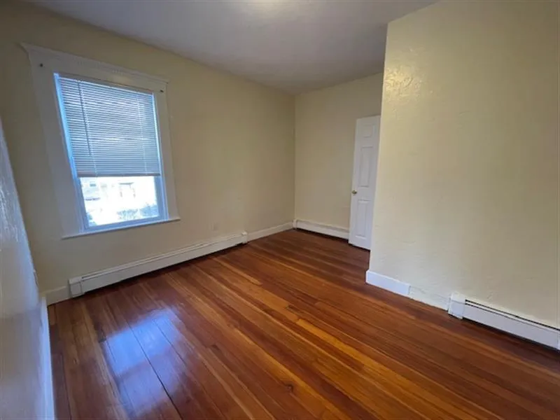 251 Central Ave, Medford