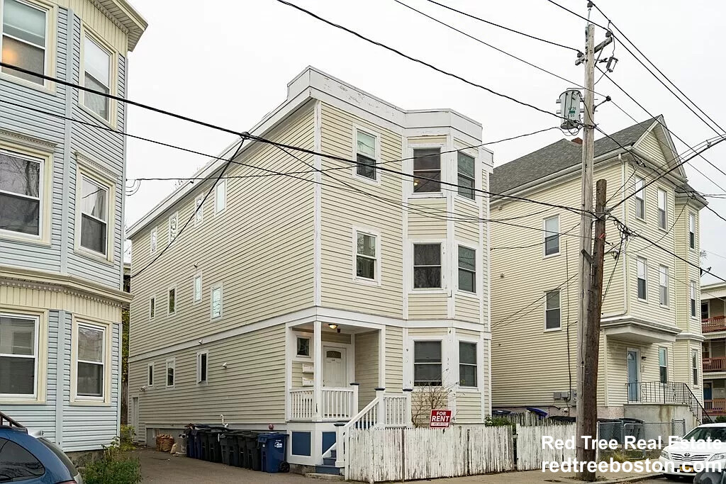 164 Boylston St, Jamaica Plain