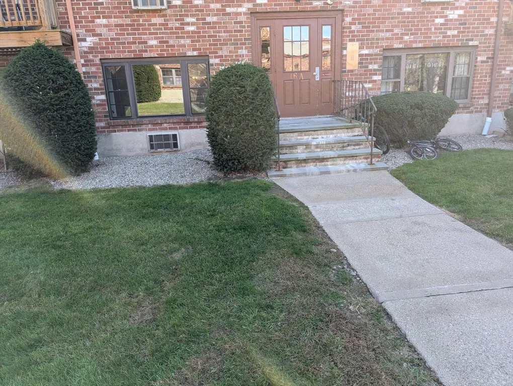 16A Mayberry Dr, Westborough