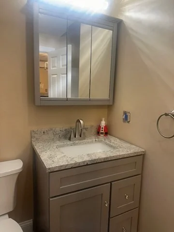 38 Reservoir, Holden