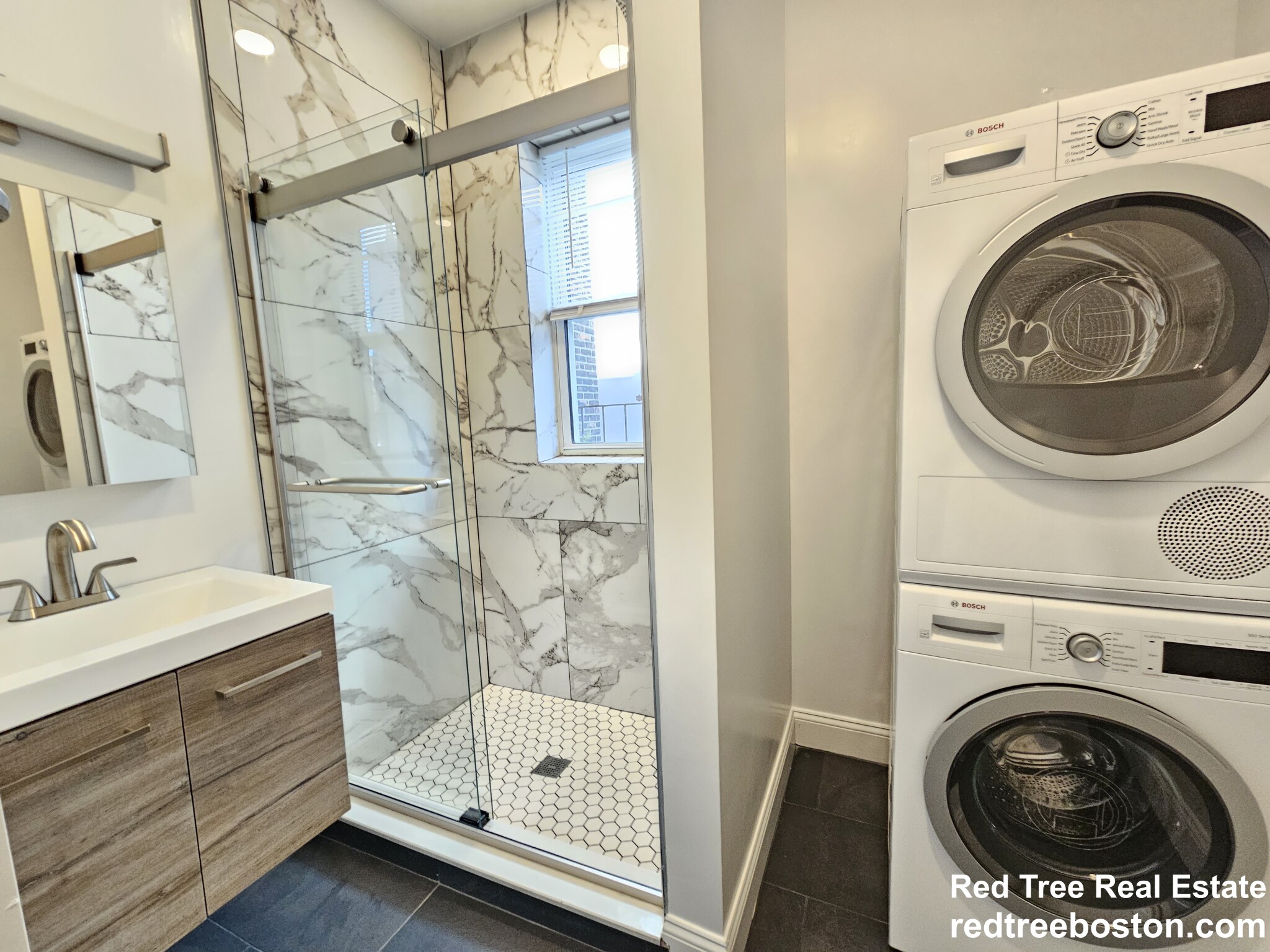 124 Peterborough St, Fenway