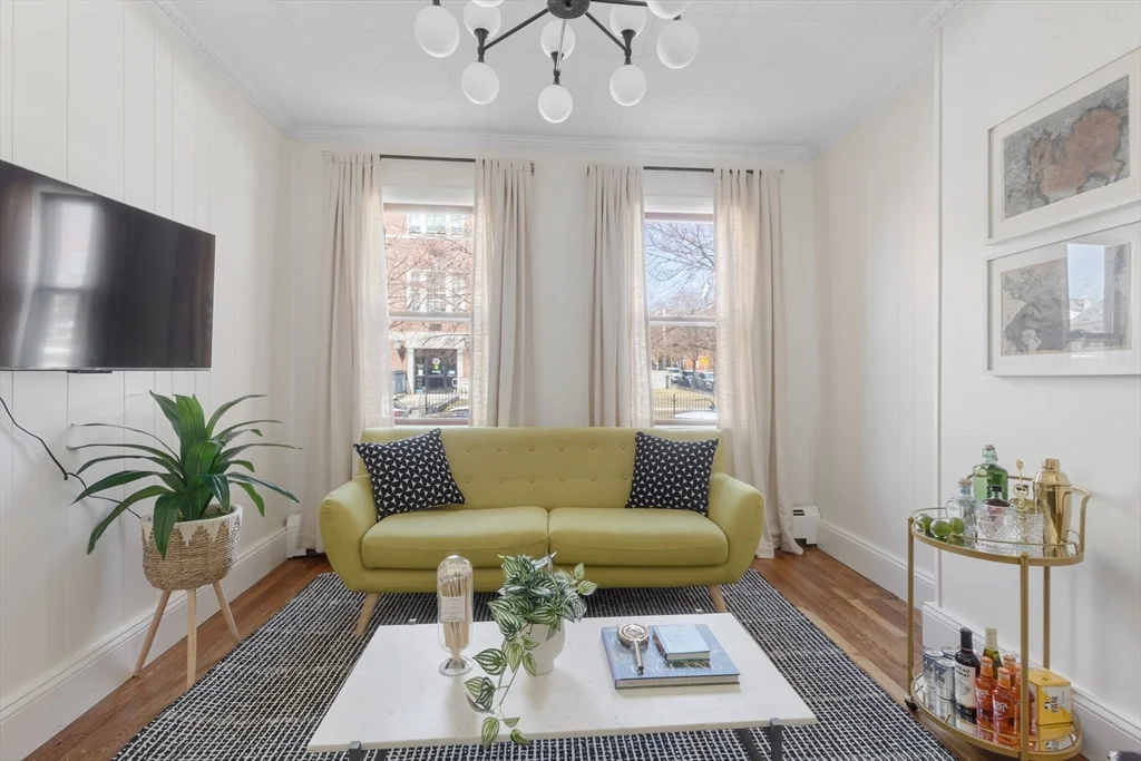 56 Spring St, East Cambridge