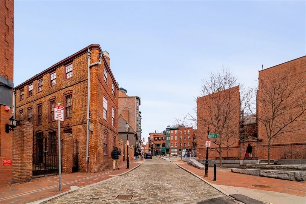188 North, North End