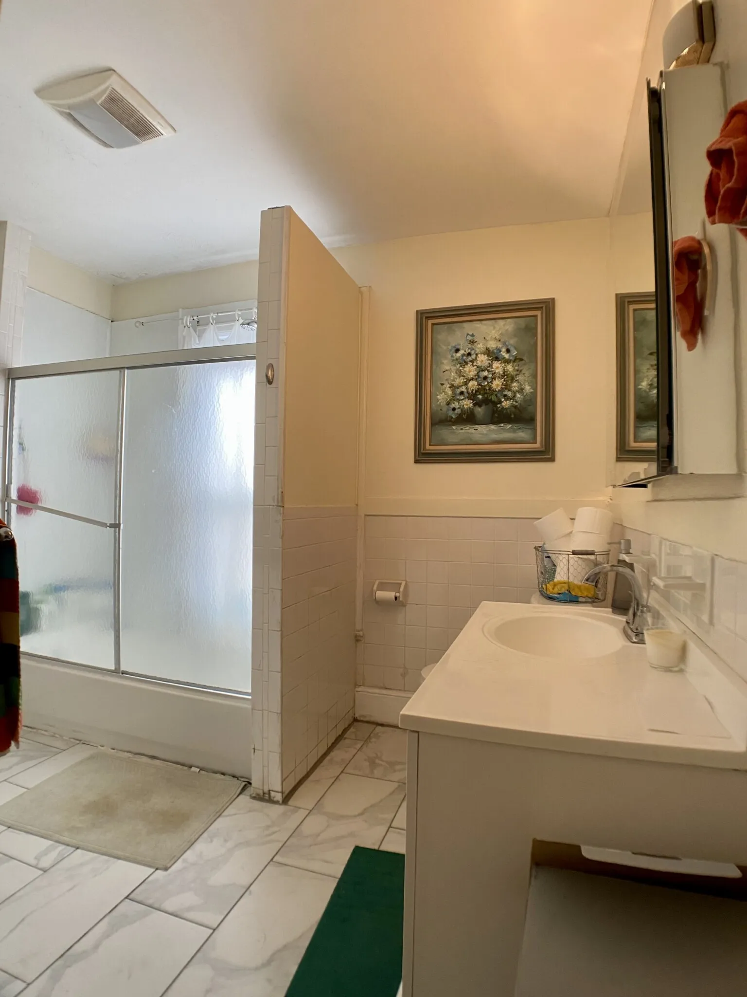 271 Highland Ave, Powder House Square