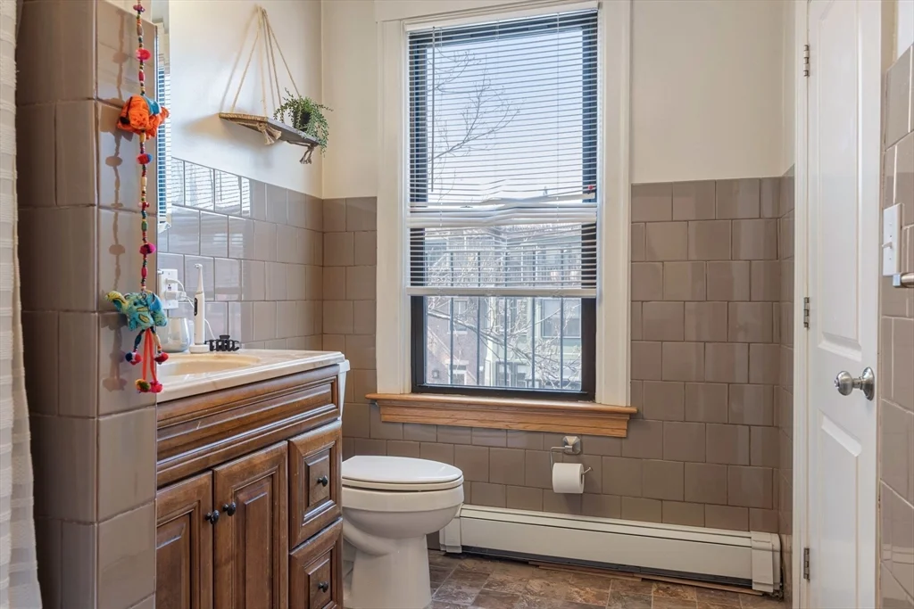 70 Rutland St, South End