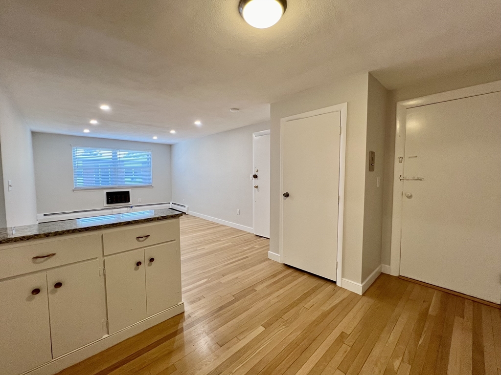 15 Commonwealth Ct, Brighton