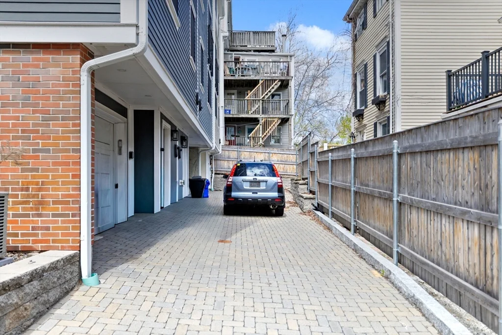 78 Tremont St, Charlestown
