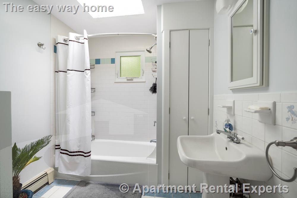 55 Waterhouse St, Teele Square