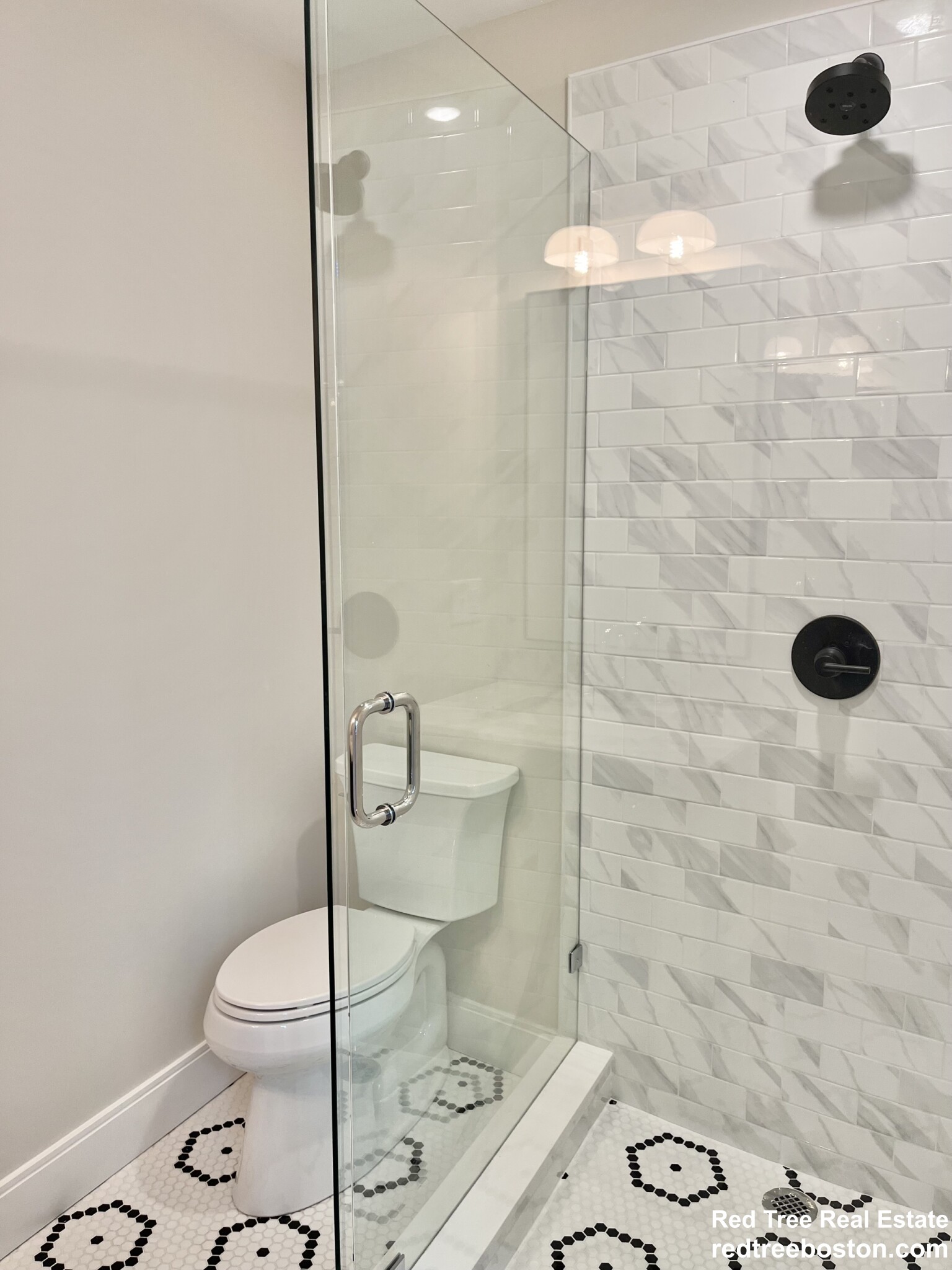 15 Maywood St, Roxbury