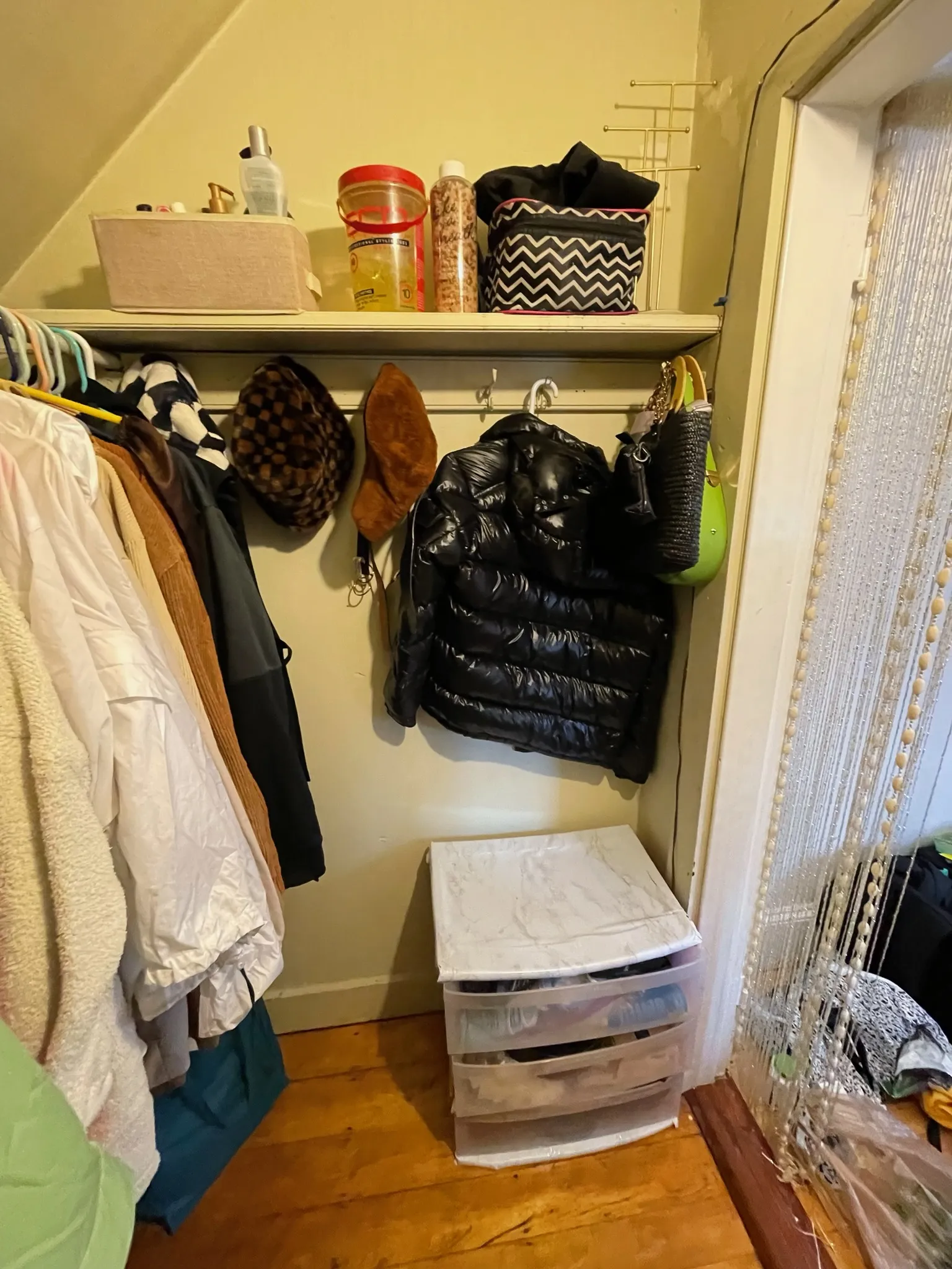 76 Linden St, Brighton