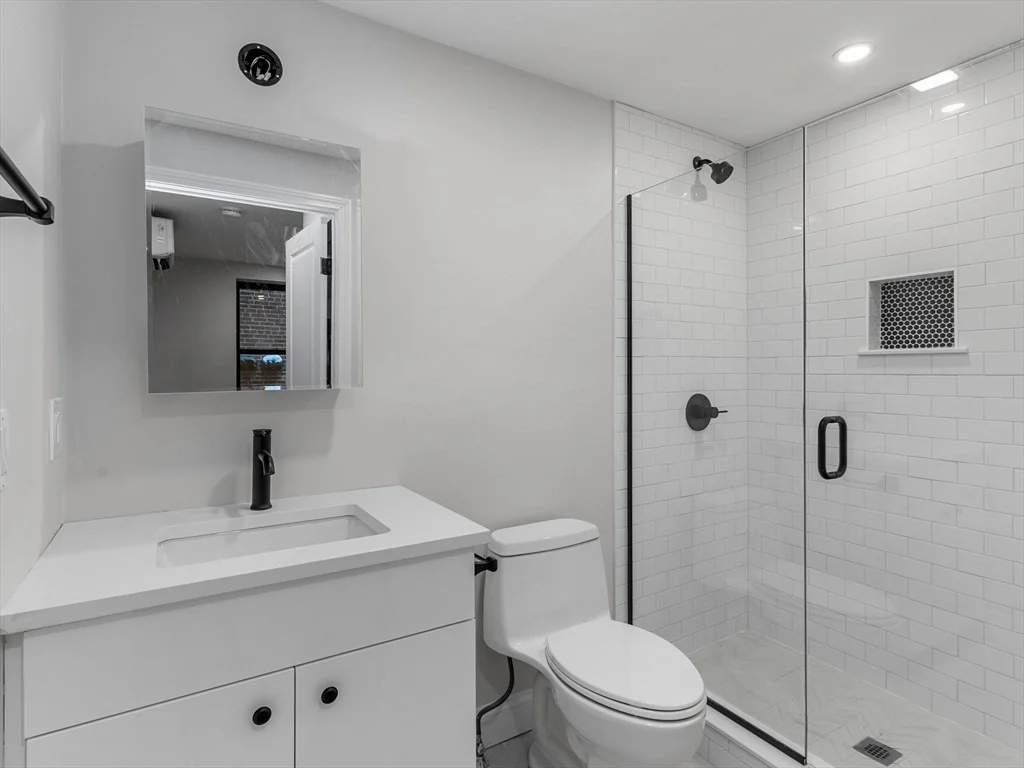 4 Hull St, North End