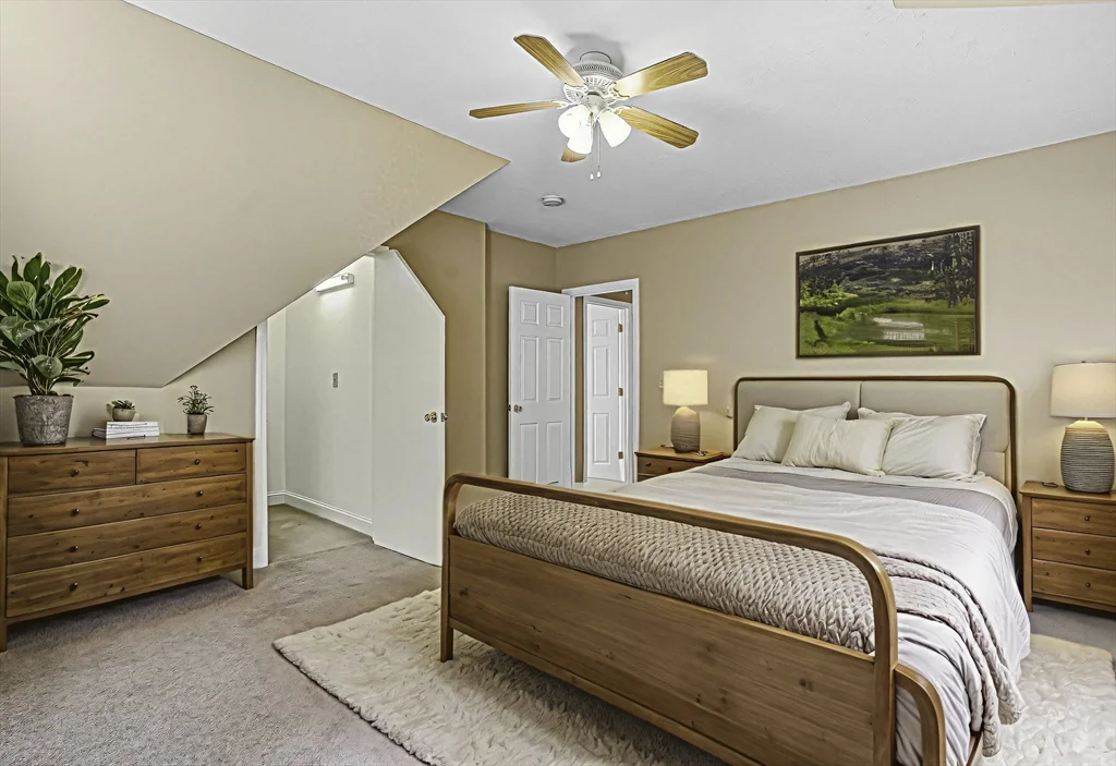 64 South St, Westborough