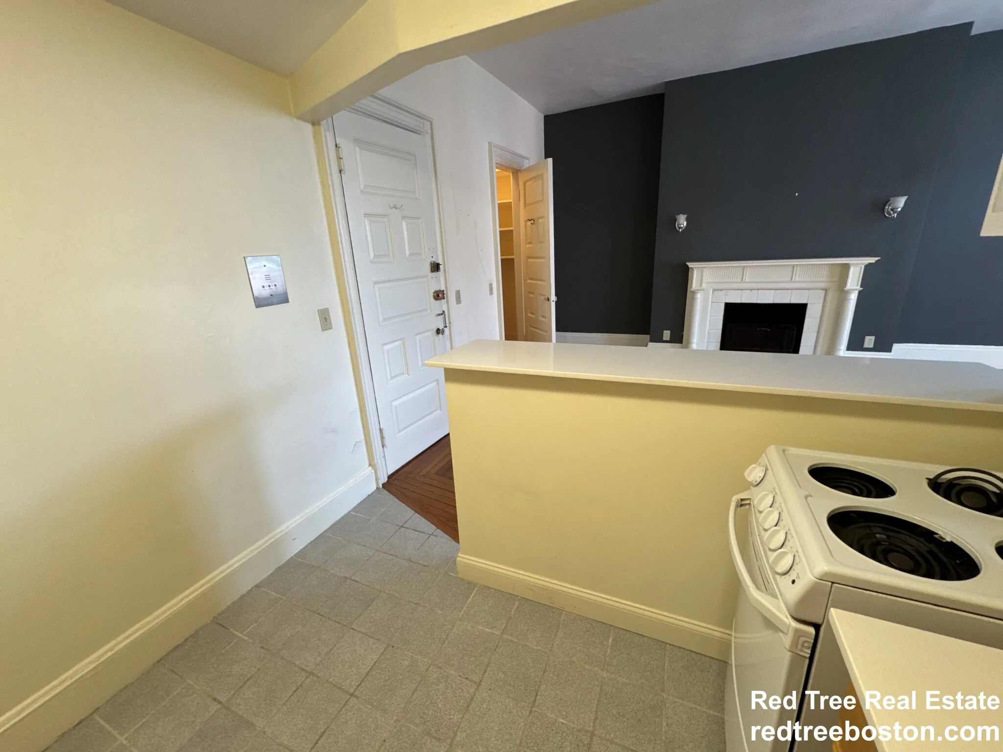 379 Commonwealth Ave, Back Bay