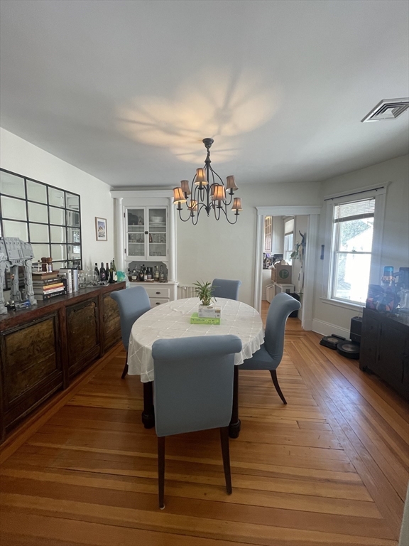 20 Burnham St, Tufts