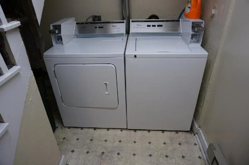 592 Cambridge St, Brighton