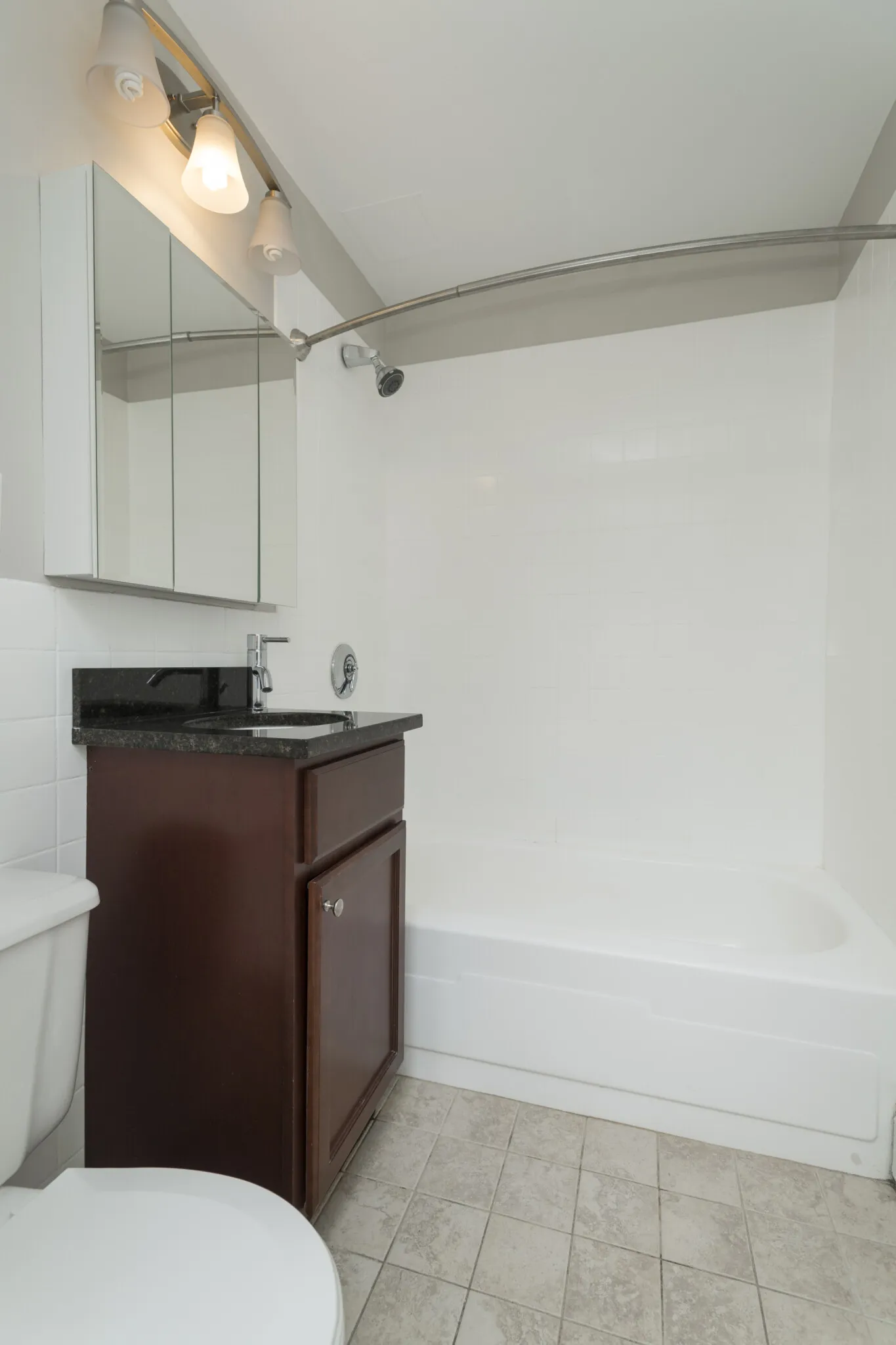 1410 Columbia Rd, South Boston