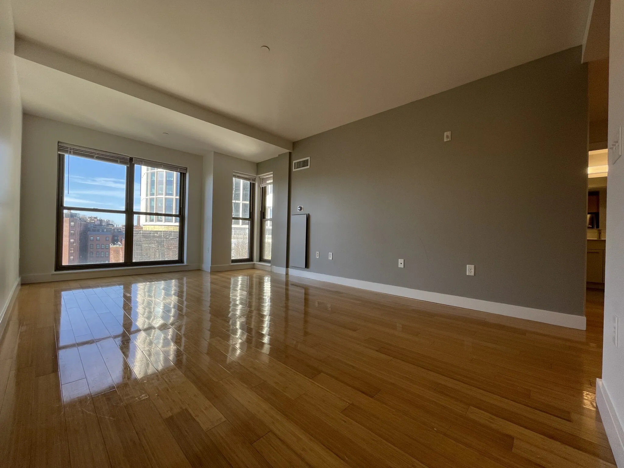 1085 Boylston St, Fenway