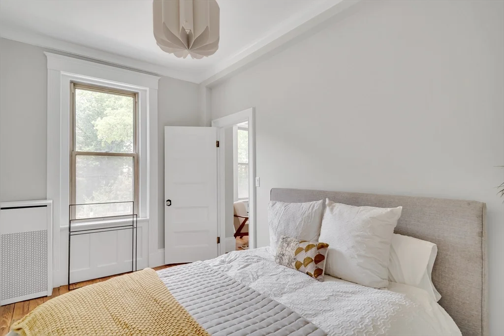 1485 Beacon St, Coolidge Corner