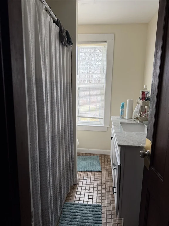 57 Harvard St Ext, Natick