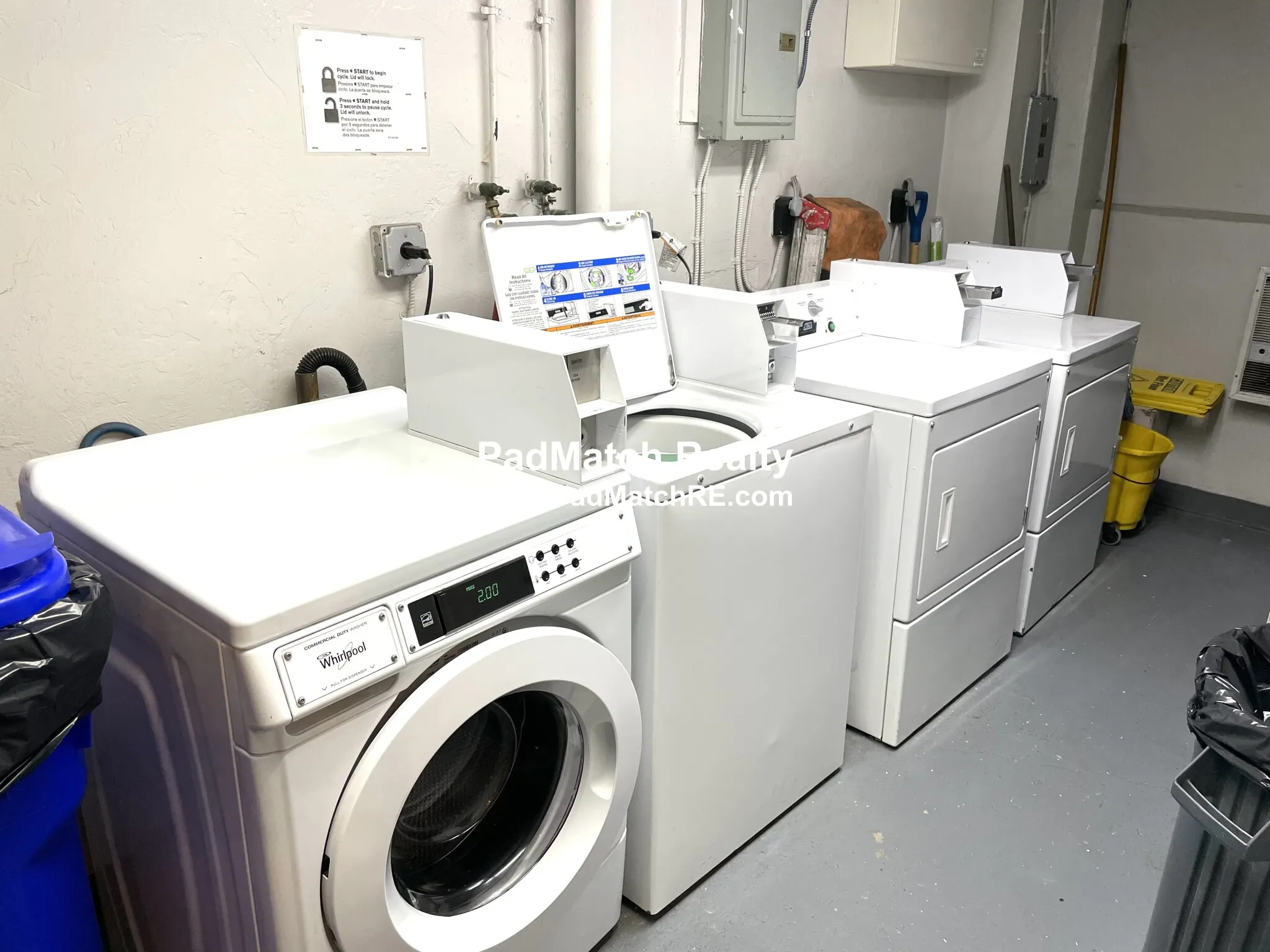 231 Harrison Ave, Chinatown