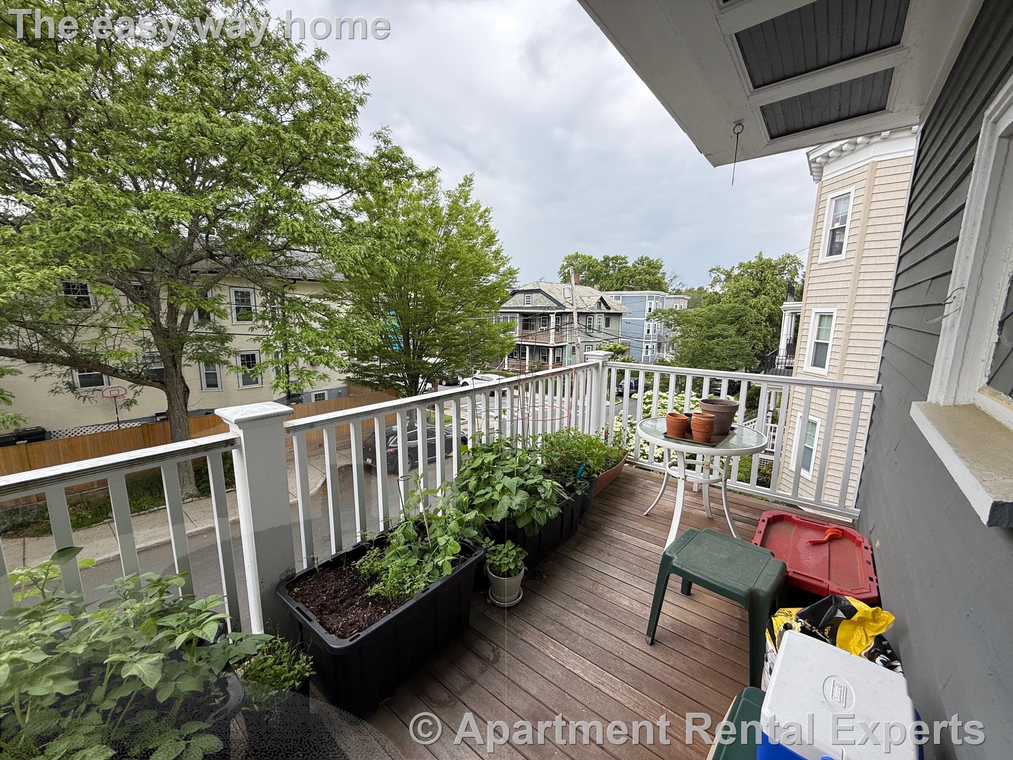 13 Standish St, Huron Village