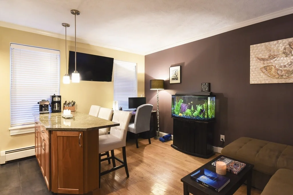 47 Tileston St, North End