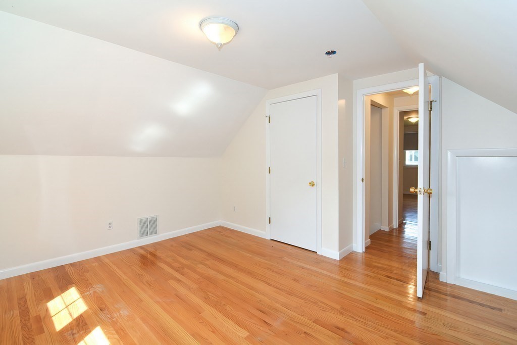 33 Robin Rd, Westborough