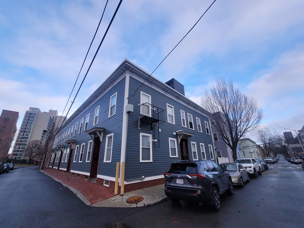 197 Otis St, East Cambridge