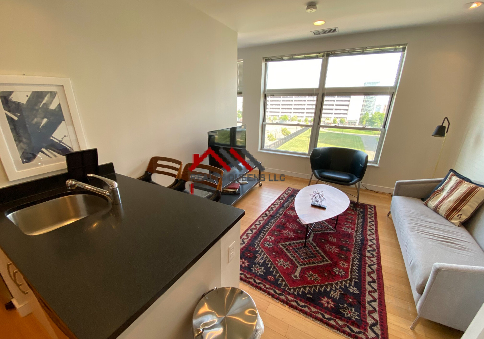 601 Albany St, South End