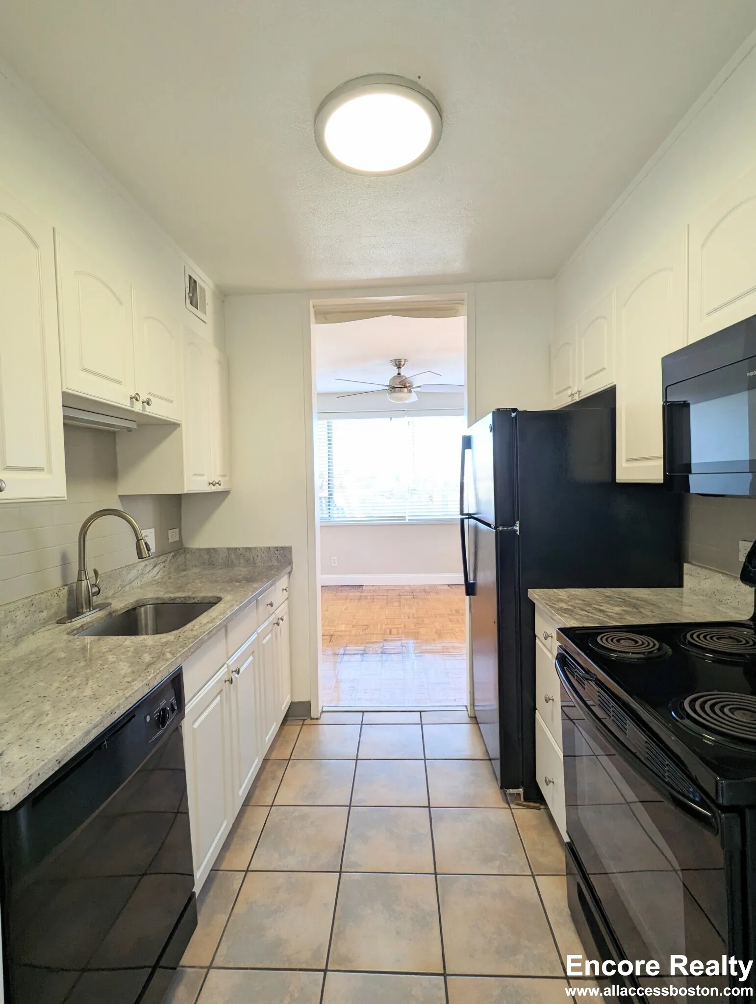 1530 Beacon St, Corey Hill