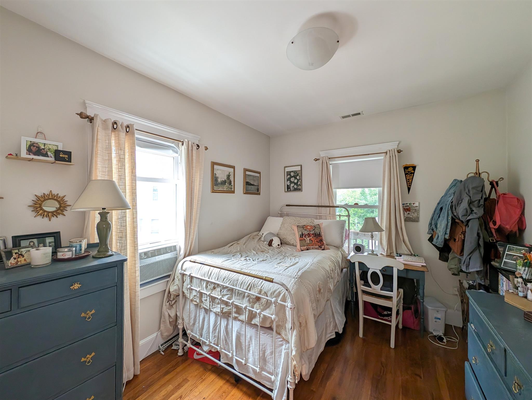 65 Medford St, South Medford