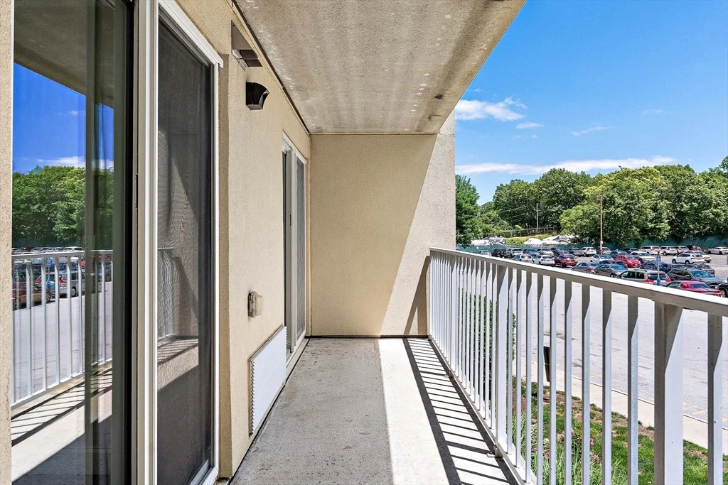 200 Cove Way, Quincy Point