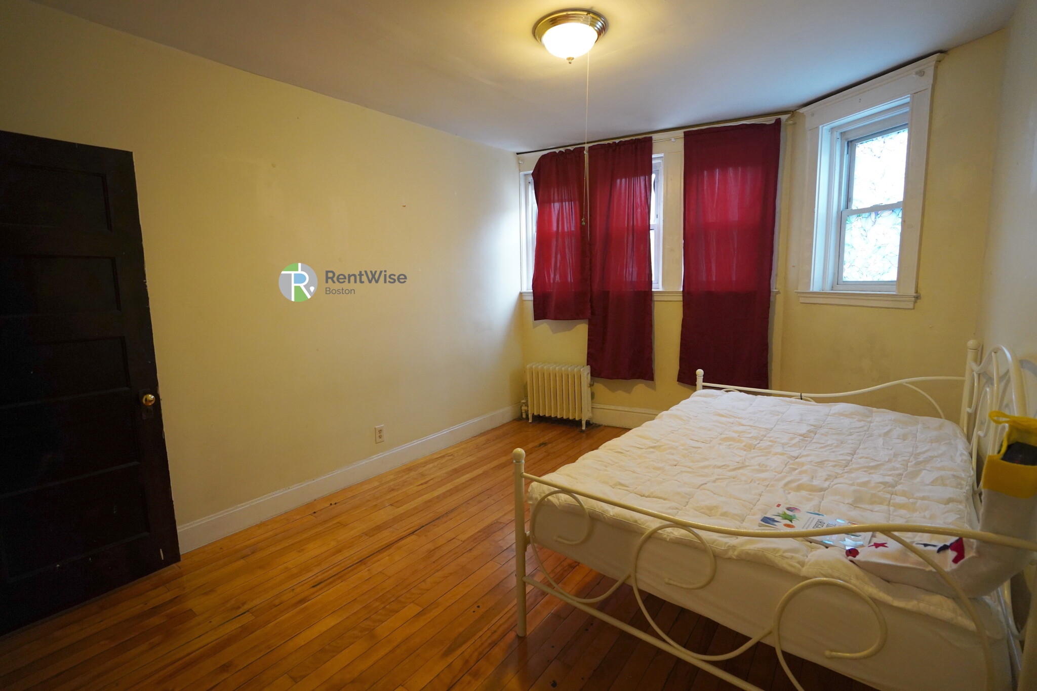 230 South St, Jamaica Plain