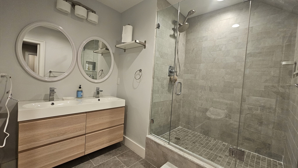 26 Dana St, Winter Hill