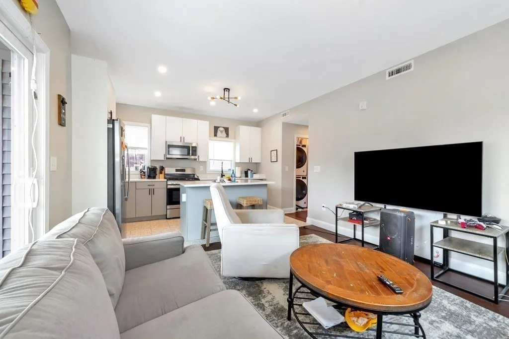 777 Columbia Rd, Boston