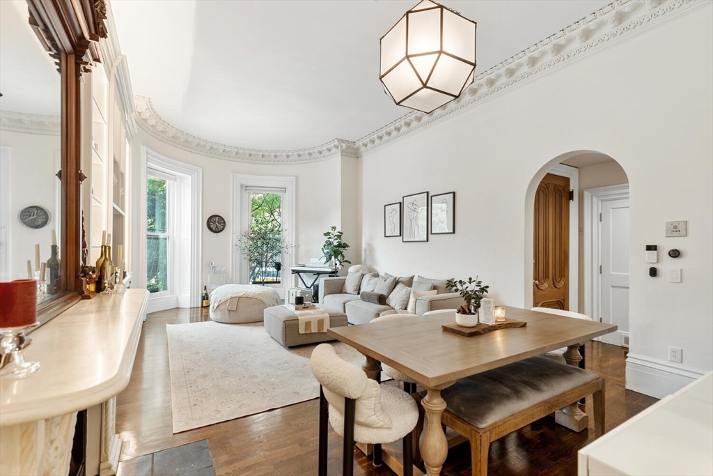 565 Massachusetts Ave, South End