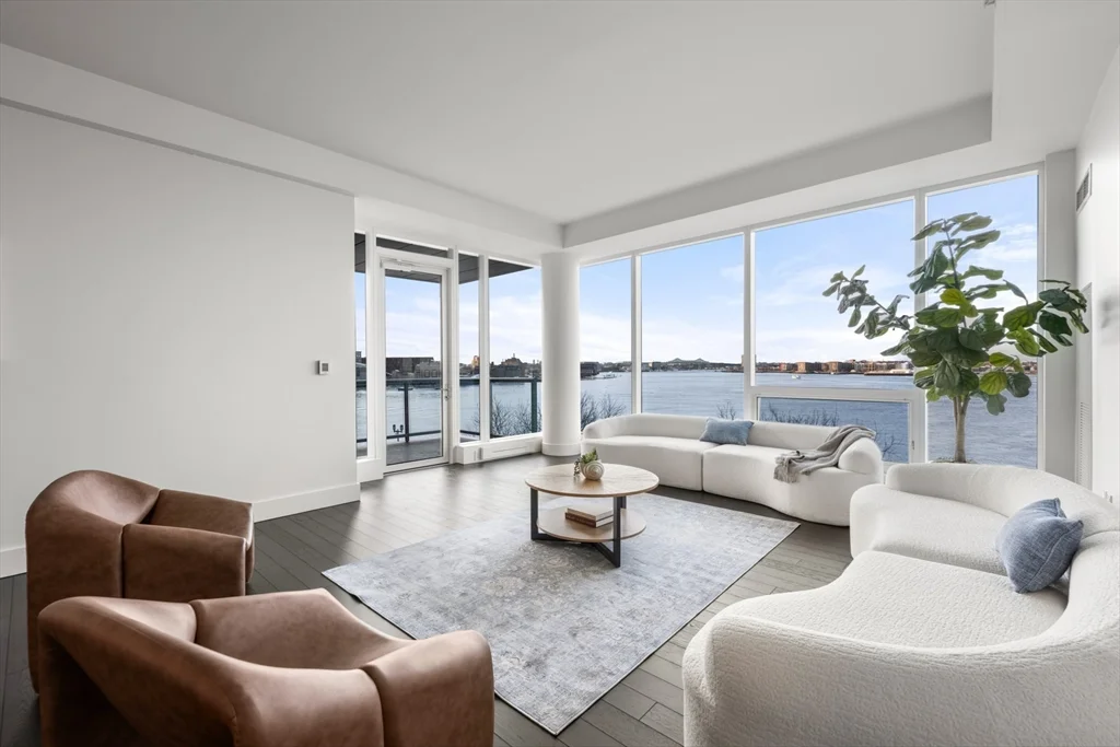 22 Liberty, Seaport District