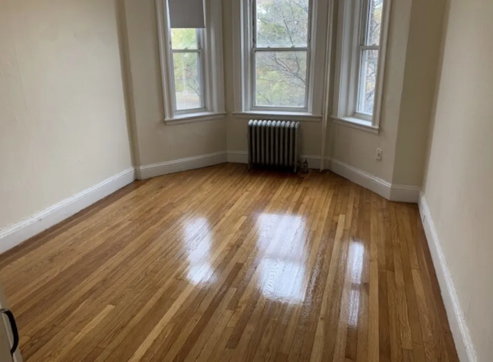 1175 Boylston St, Fenway