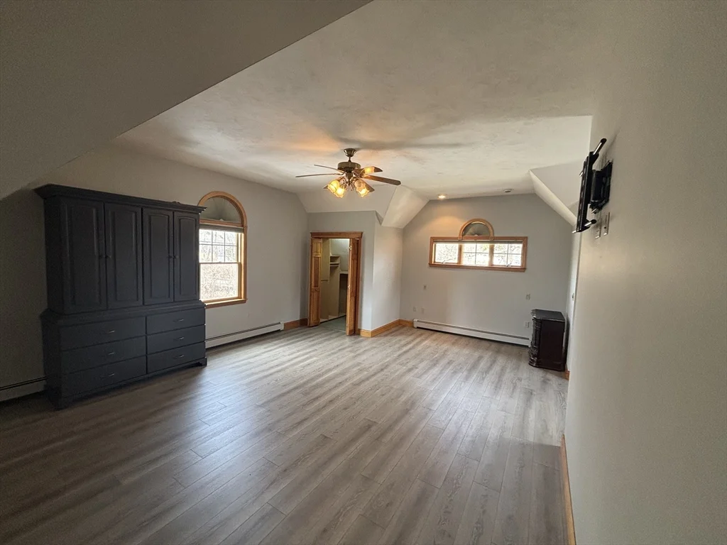 276 Bullard, Walpole