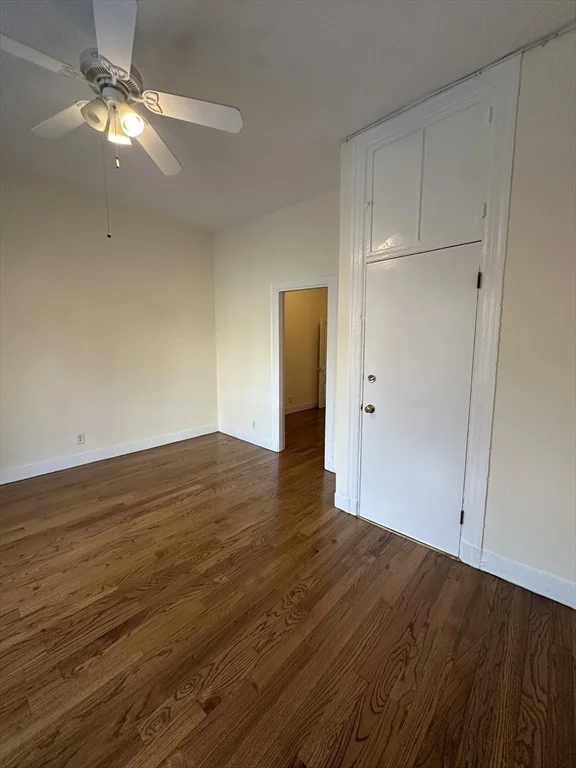 44 Charles St, Beacon Hill