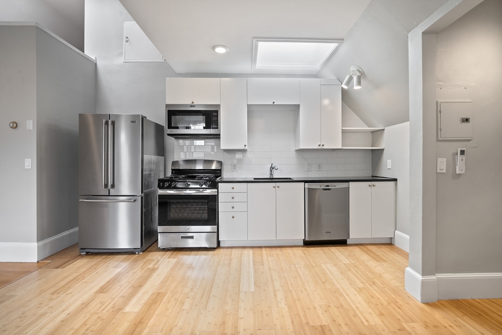 340 Harvard St, Cambridge